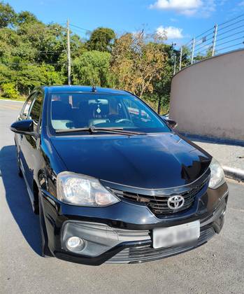 TOYOTA ETIOS 1.5 XS SEDAN 16V FLEX 4P AUTOMÁTICO TOYOTA ETIOS 1.5 XS SEDAN 16V FLEX 4P AUTOMÁTICO